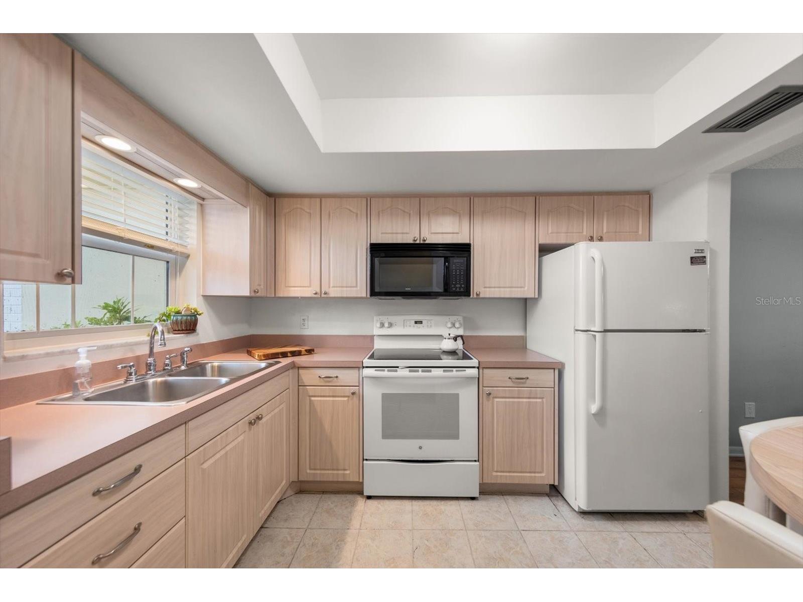 1668 S Lake Avenue #2 Clearwater FL 33756 TB8517522 image4
