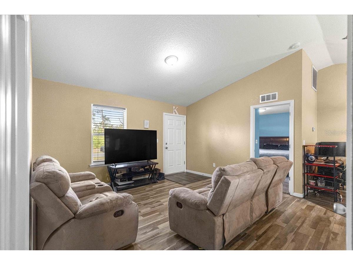 16685 SW 25th Terrace Road Ocala FL 34473 OM723279 image5