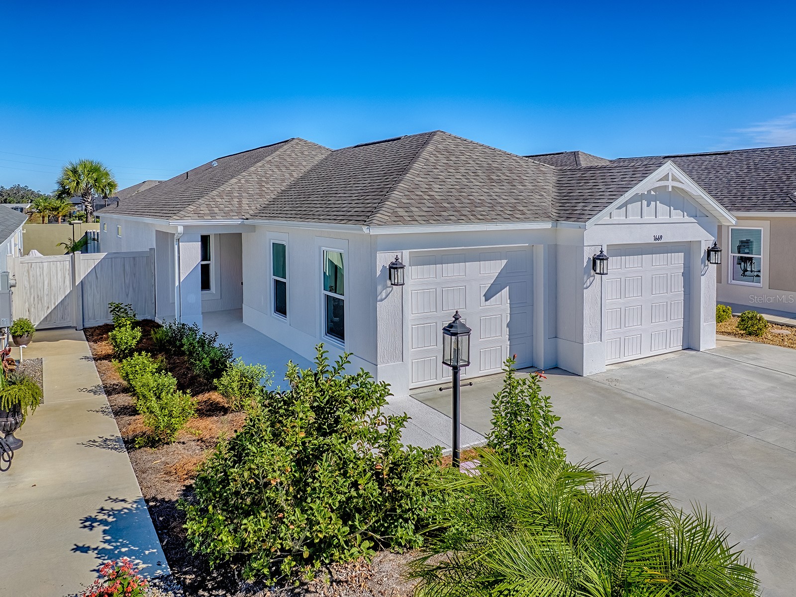 1669 Cadorette Drive The Villages FL 34762 G5105463 image1