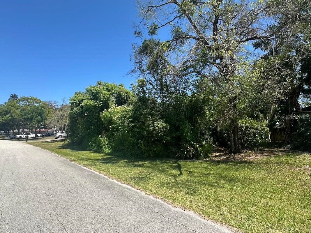 1669 Montague Street Deltona FL 32725 V4942125 image1