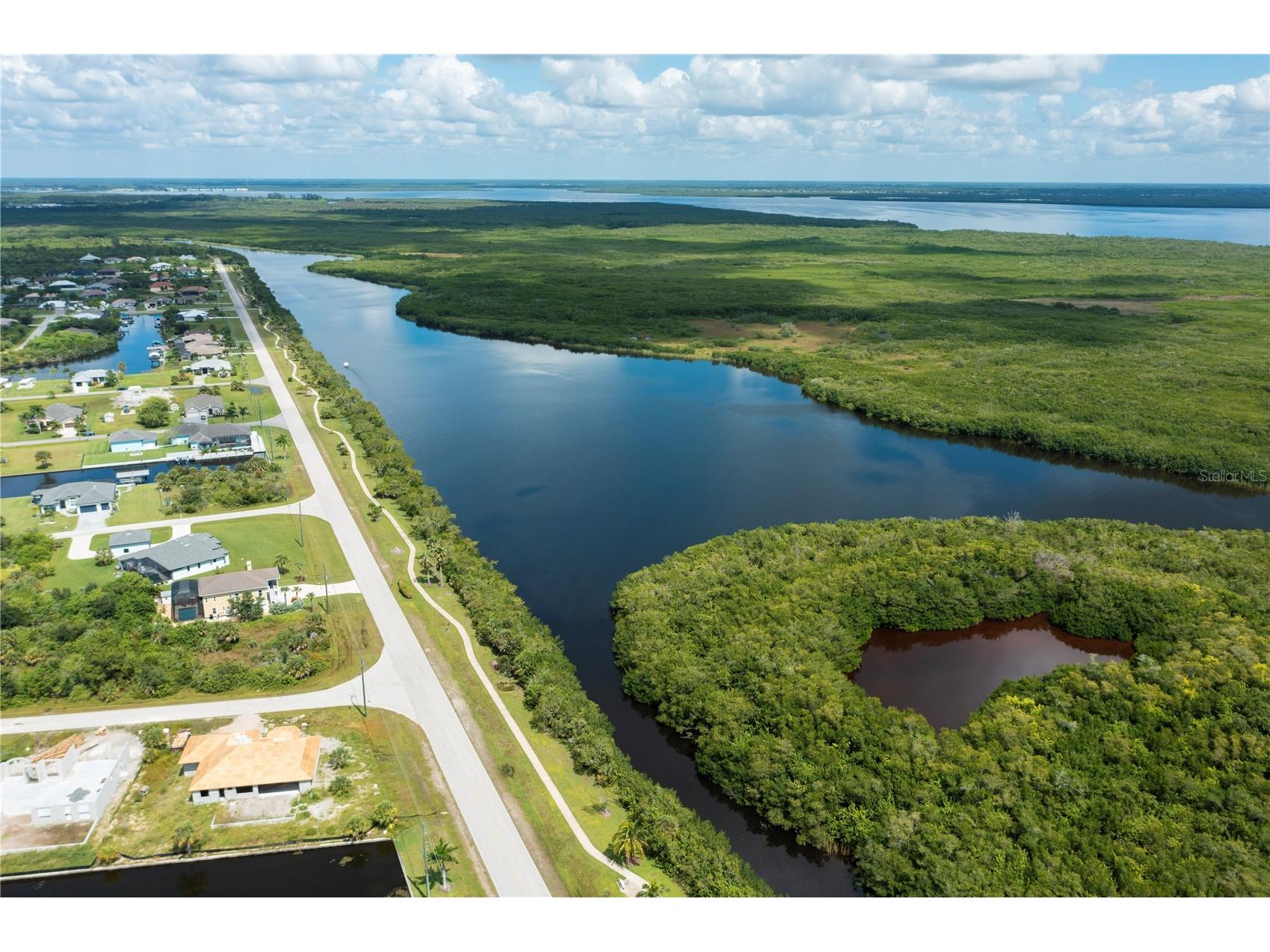 16692 Liggett Circle Port Charlotte FL 33981 - SANTA CRUZ WATERWAY C7525102 image100