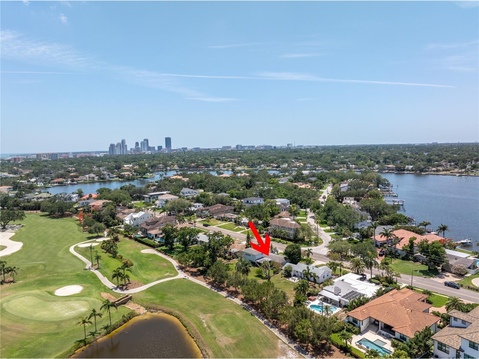 167 Almedo Way NE Saint Petersburg FL 33704 TB8454535 image1