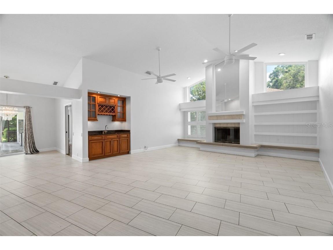 167 Woodcreek Drive W Safety Harbor FL 34695 TB8411837 image10