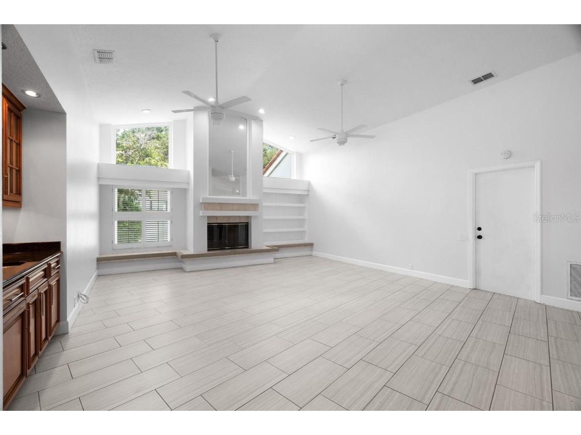 167 Woodcreek Drive W Safety Harbor FL 34695 TB8411837 image12