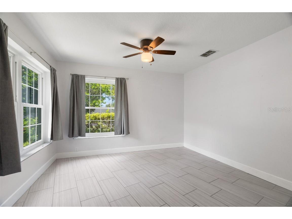 167 Woodcreek Drive W Safety Harbor FL 34695 TB8411837 image20