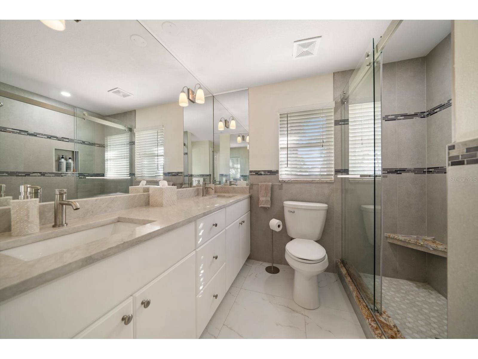 1670 Clearwater Harbor Drive Largo FL 33770 TB8428141 image35