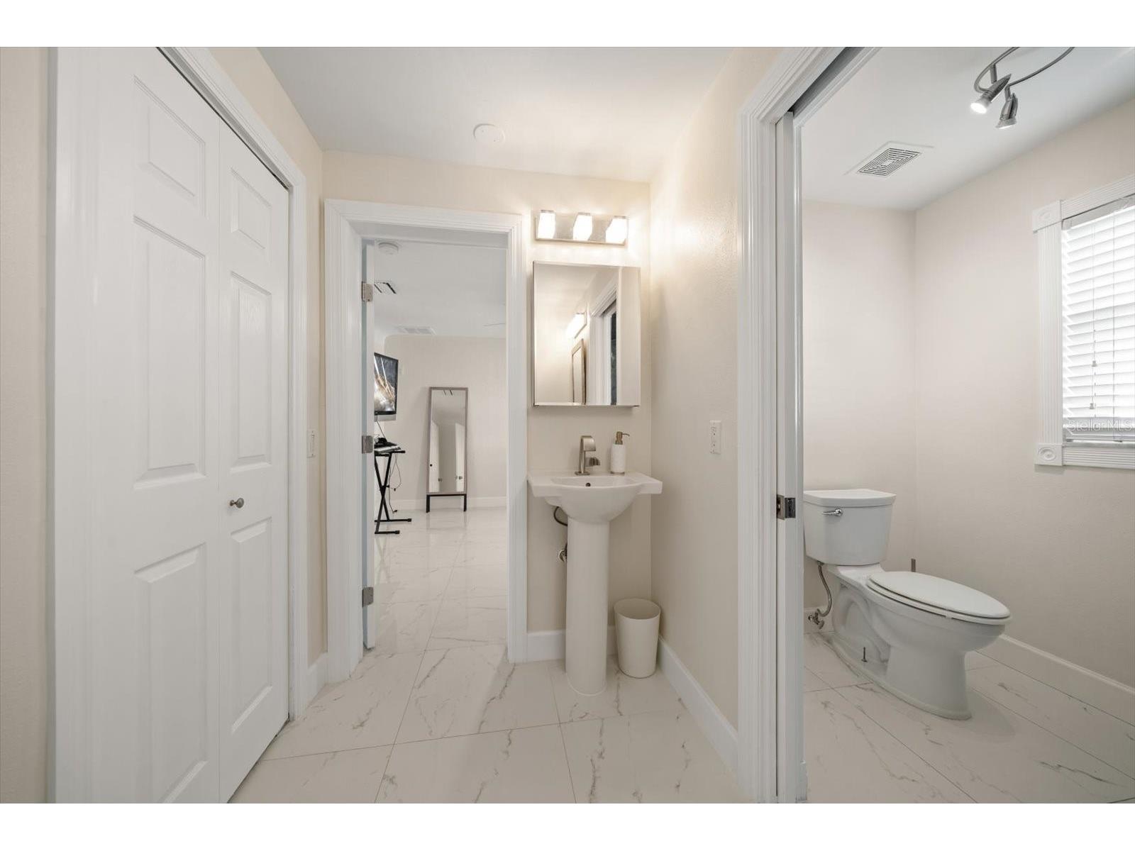 1670 Clearwater Harbor Drive Largo FL 33770 TB8428141 image39