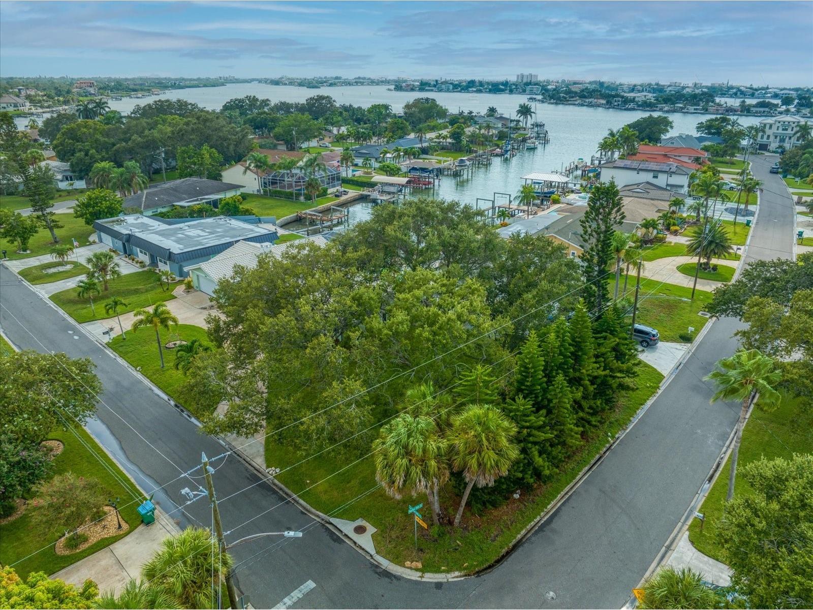 1670 Clearwater Harbor Drive Largo FL 33770 TB8428141 image98