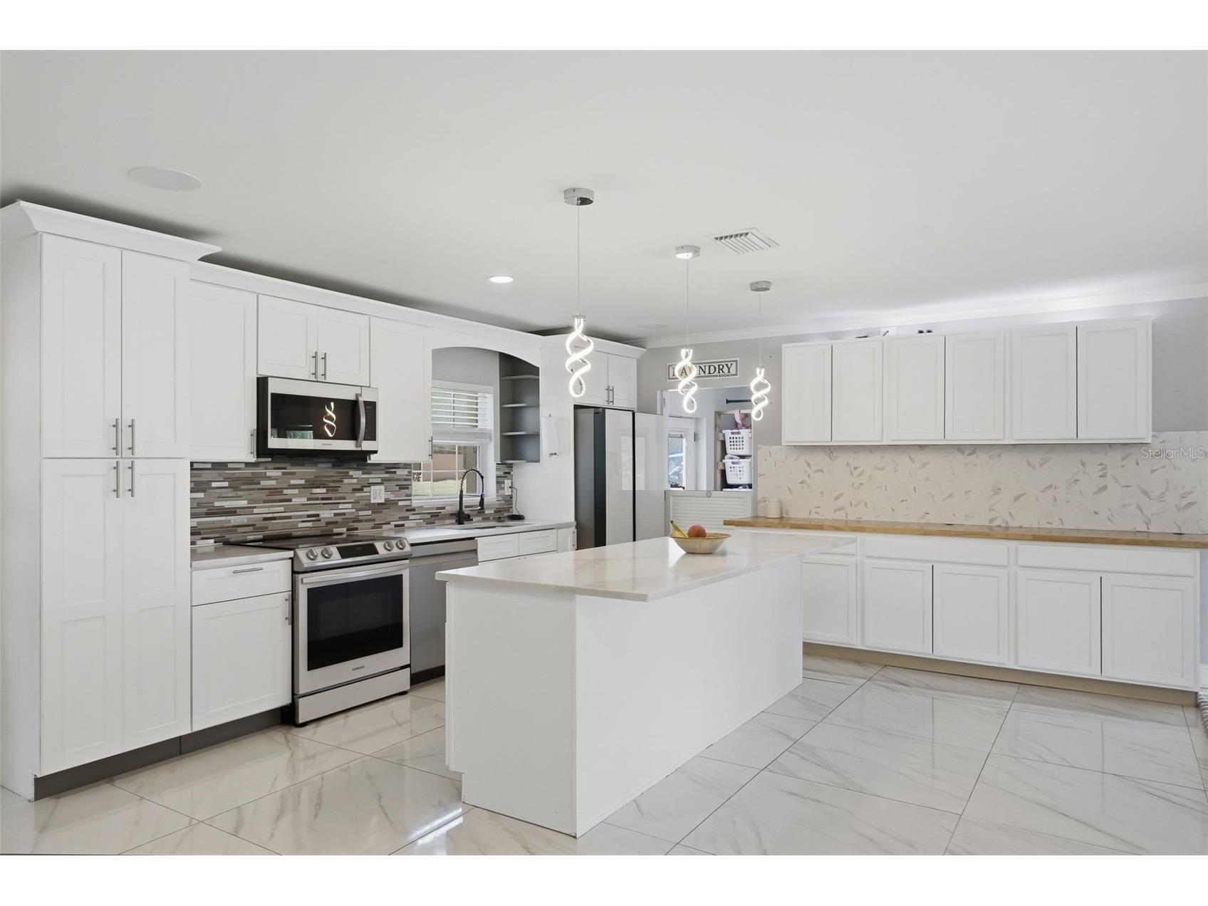 16700 Auburndale Lane Spring Hill FL 34610 W7887259 image2