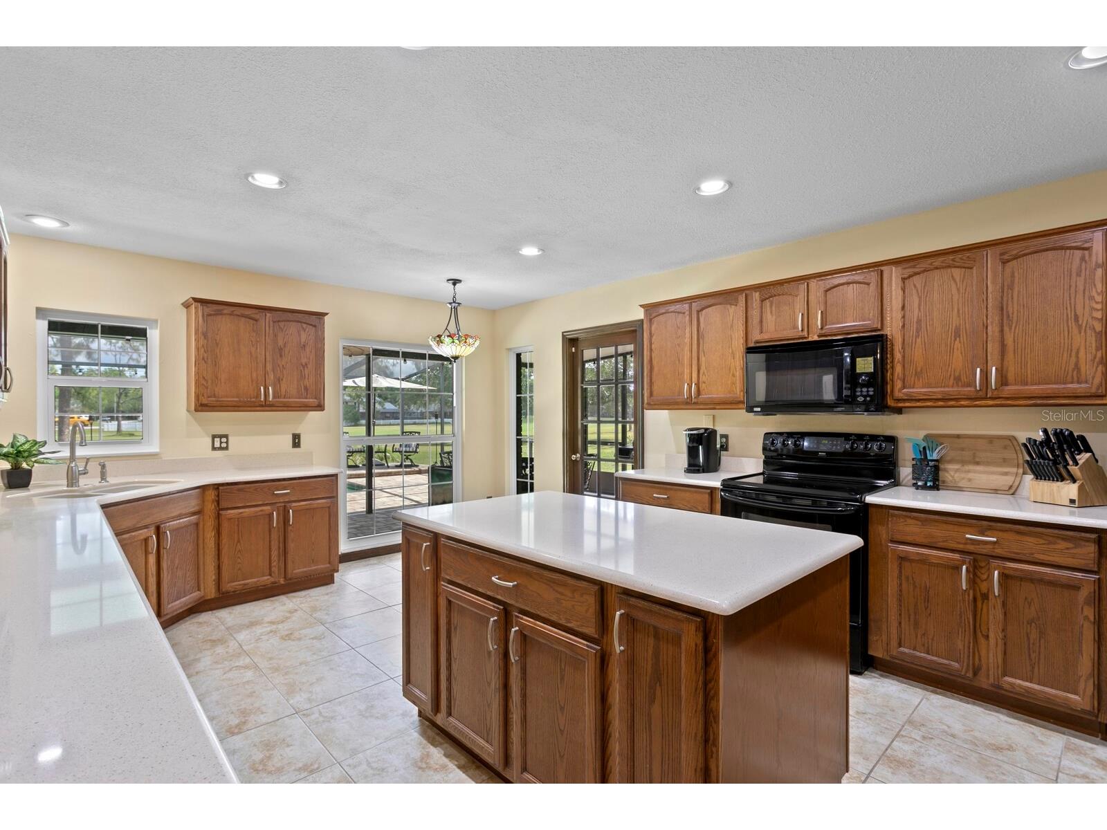 16701 E Course Drive Tampa FL 33624 TB8500614 image27