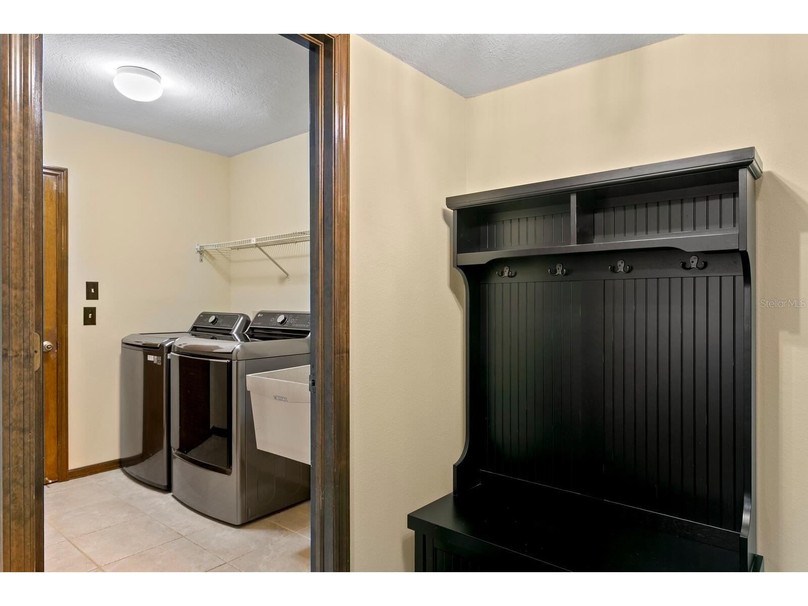 16701 E Course Drive Tampa FL 33624 TB8500614 image36