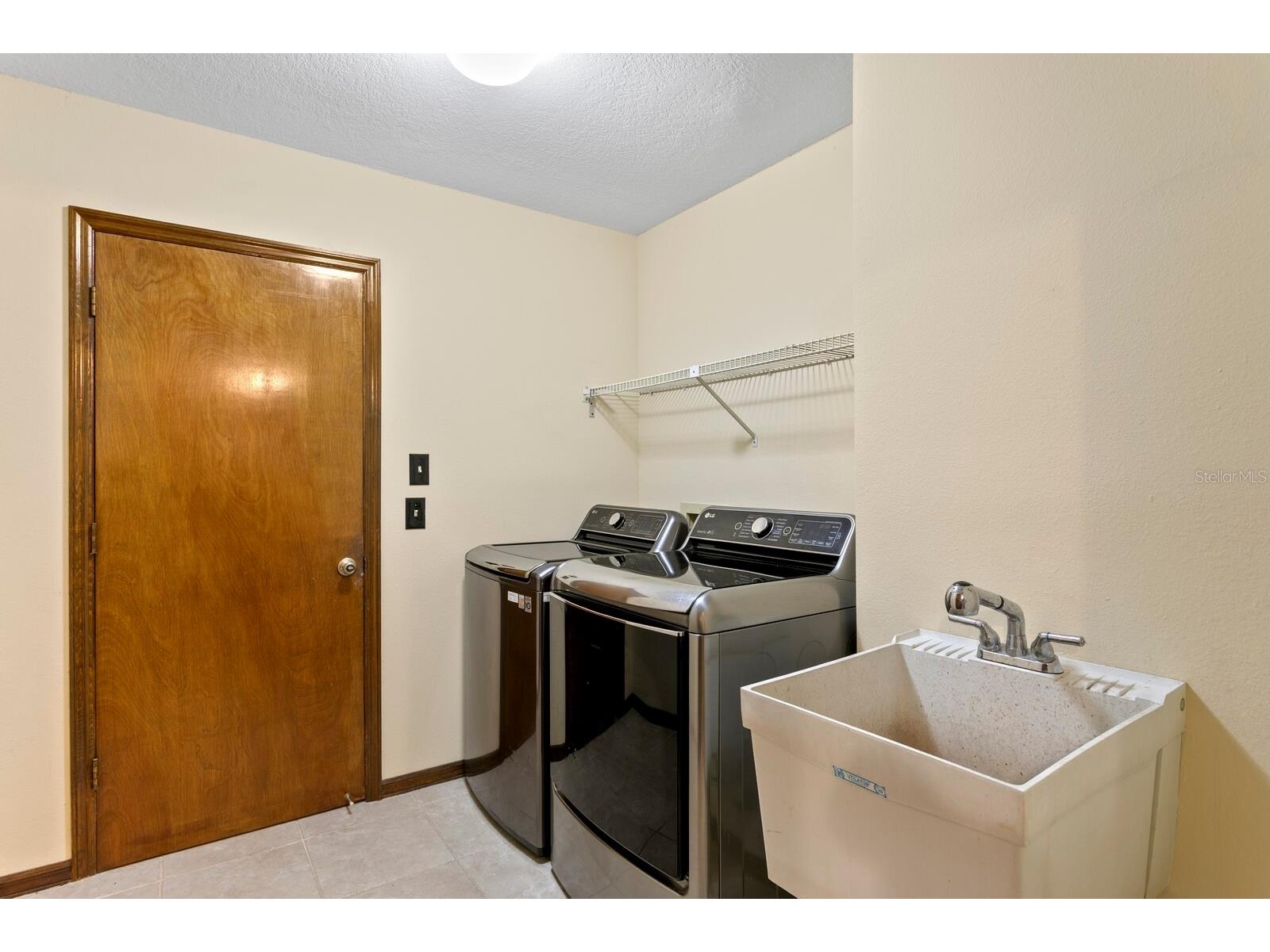 16701 E Course Drive Tampa FL 33624 TB8500614 image37