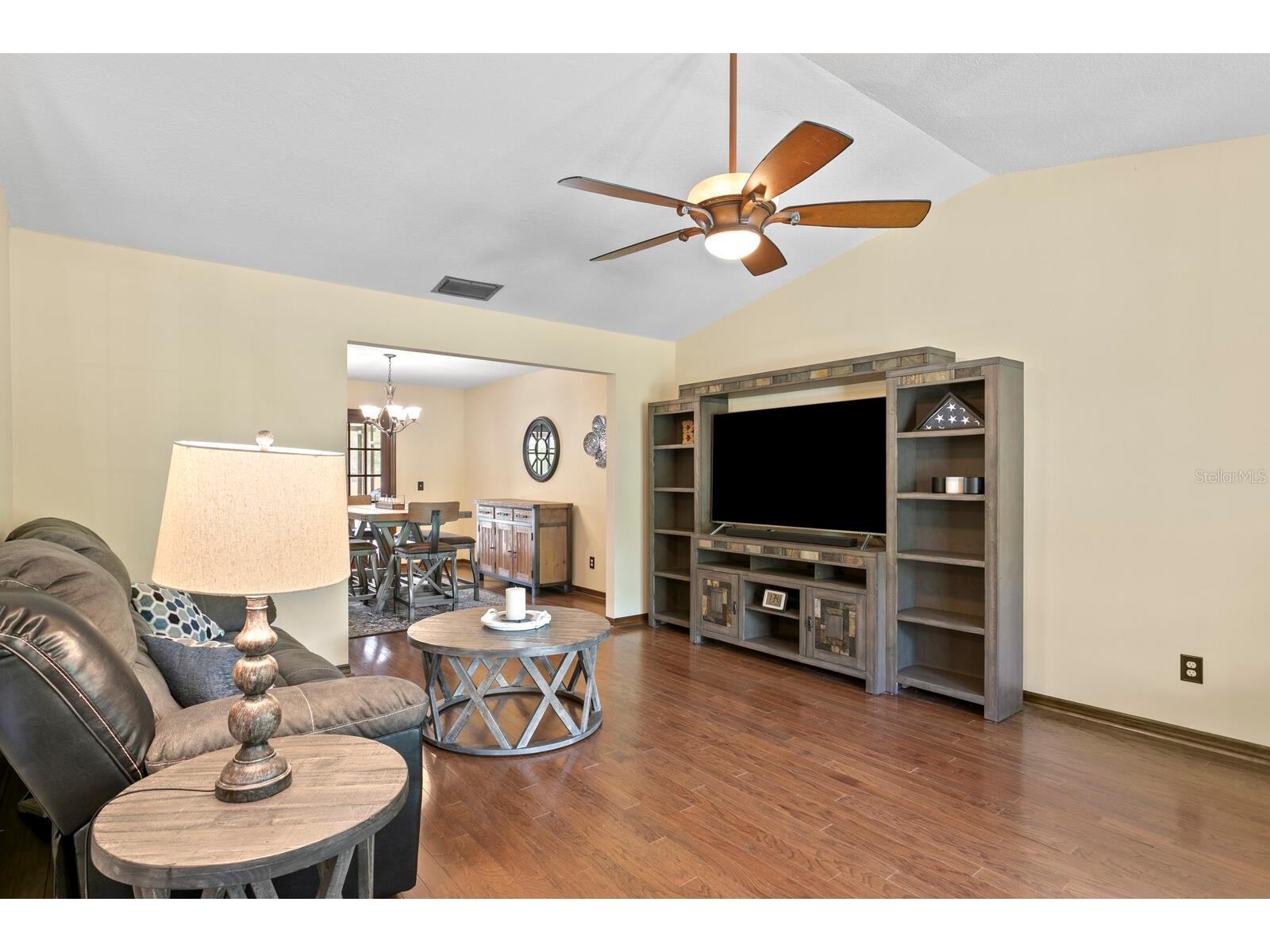 16701 E Course Drive Tampa FL 33624 TB8500614 image6