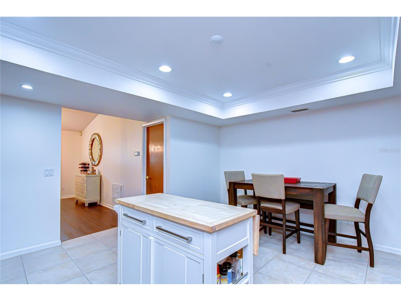 16704 Vallely Drive Tampa FL 33618 TB8492634 image12