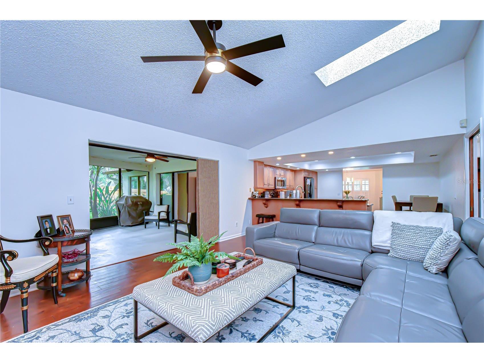 16704 Vallely Drive Tampa FL 33618 TB8492634 image17