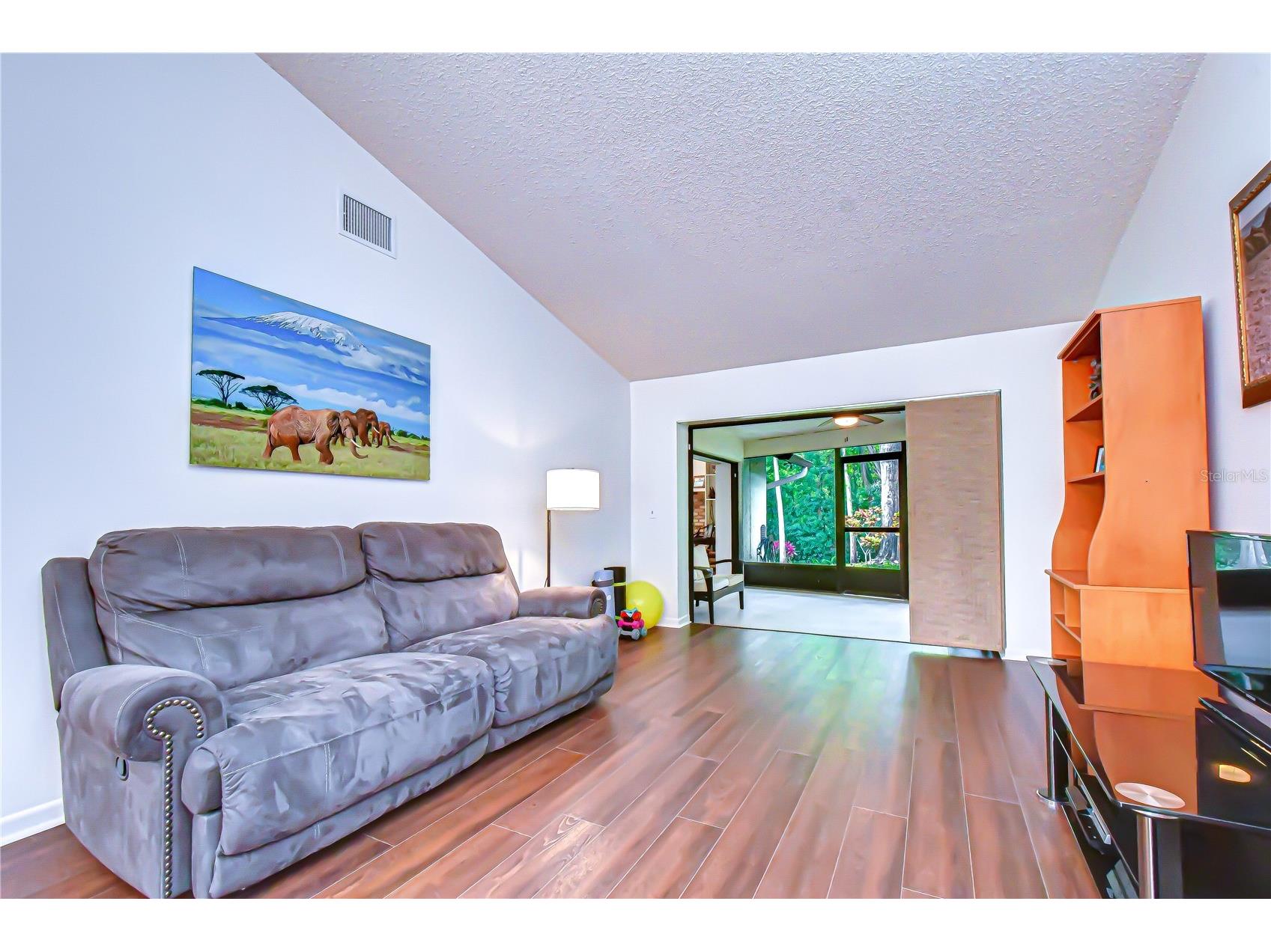 16704 Vallely Drive Tampa FL 33618 TB8492634 image8