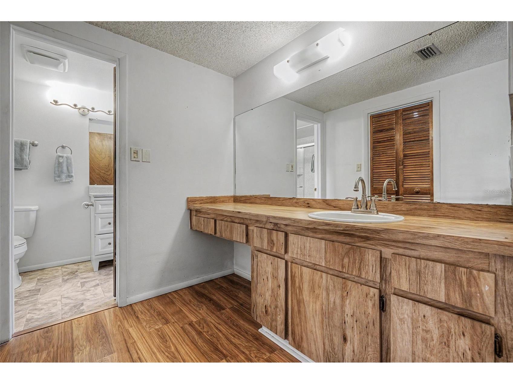 16706 Rolling Rock Drive Tampa FL 33618 TB8515927 image25