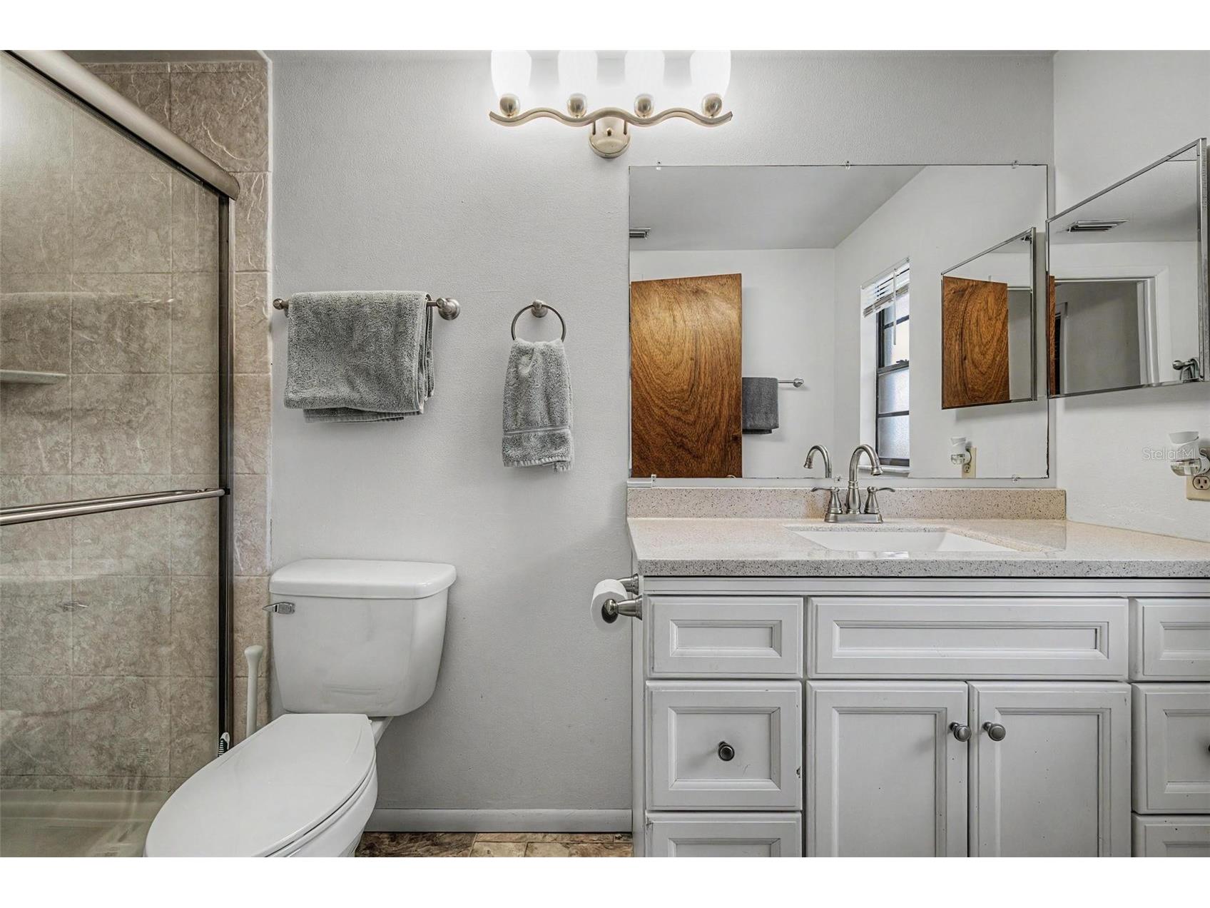 16706 Rolling Rock Drive Tampa FL 33618 TB8515927 image28