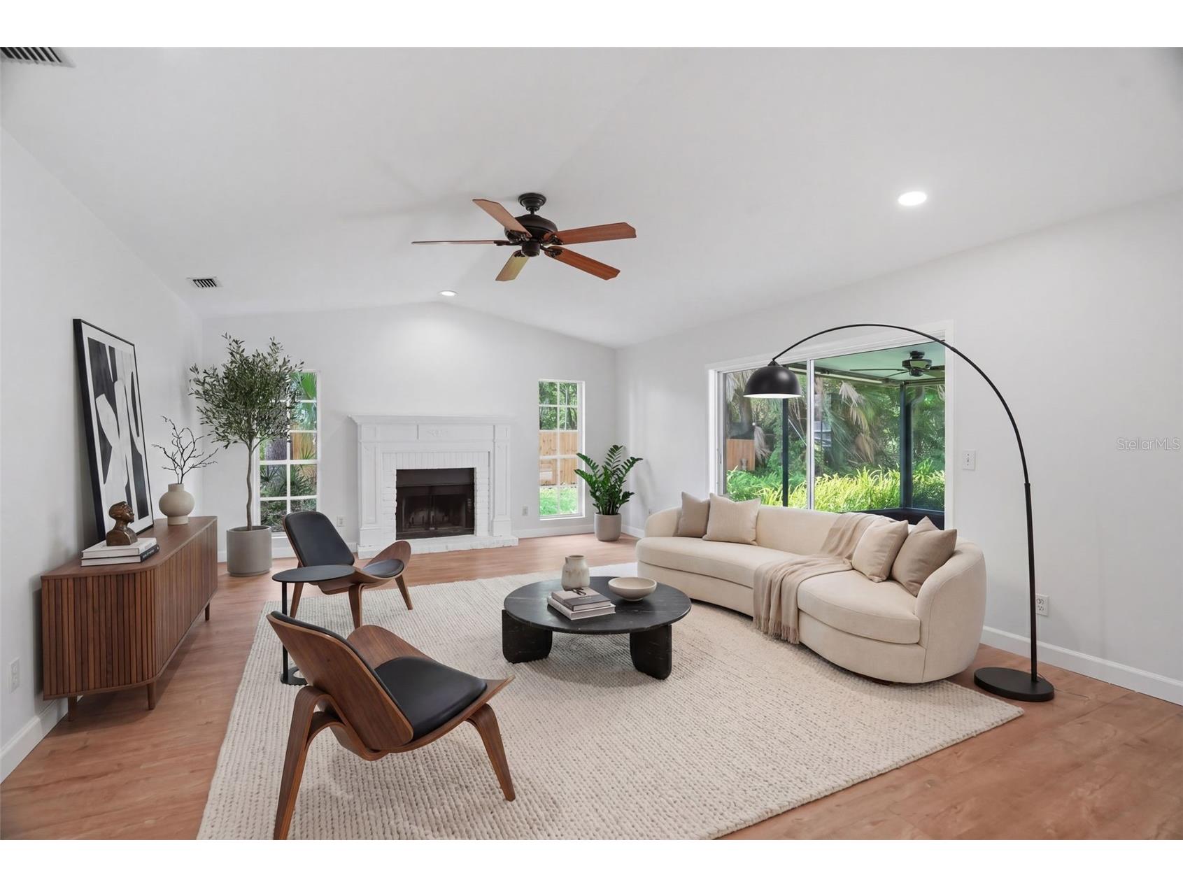 16706 Vallely Drive Tampa FL 33618 TB8512756 image11