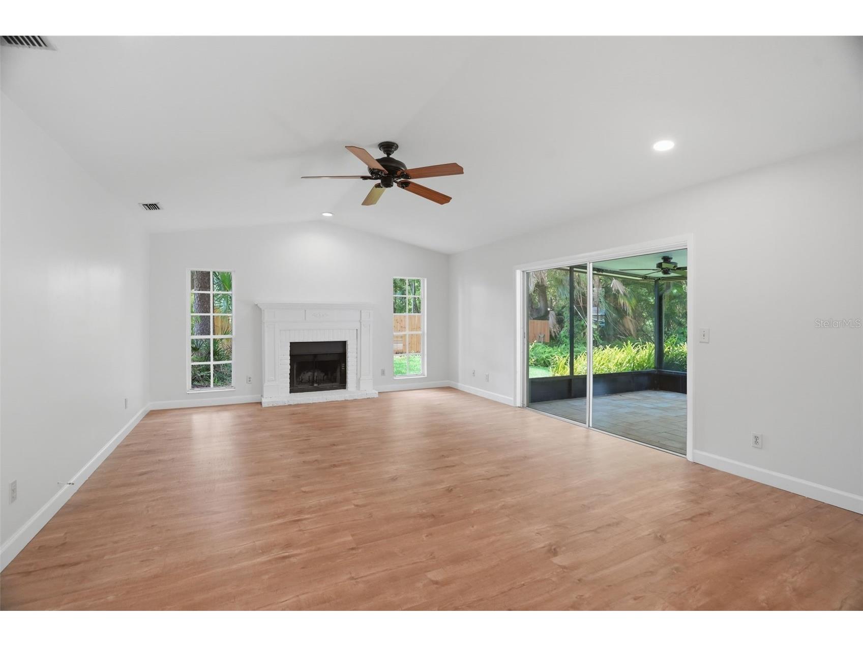 16706 Vallely Drive Tampa FL 33618 TB8512756 image12