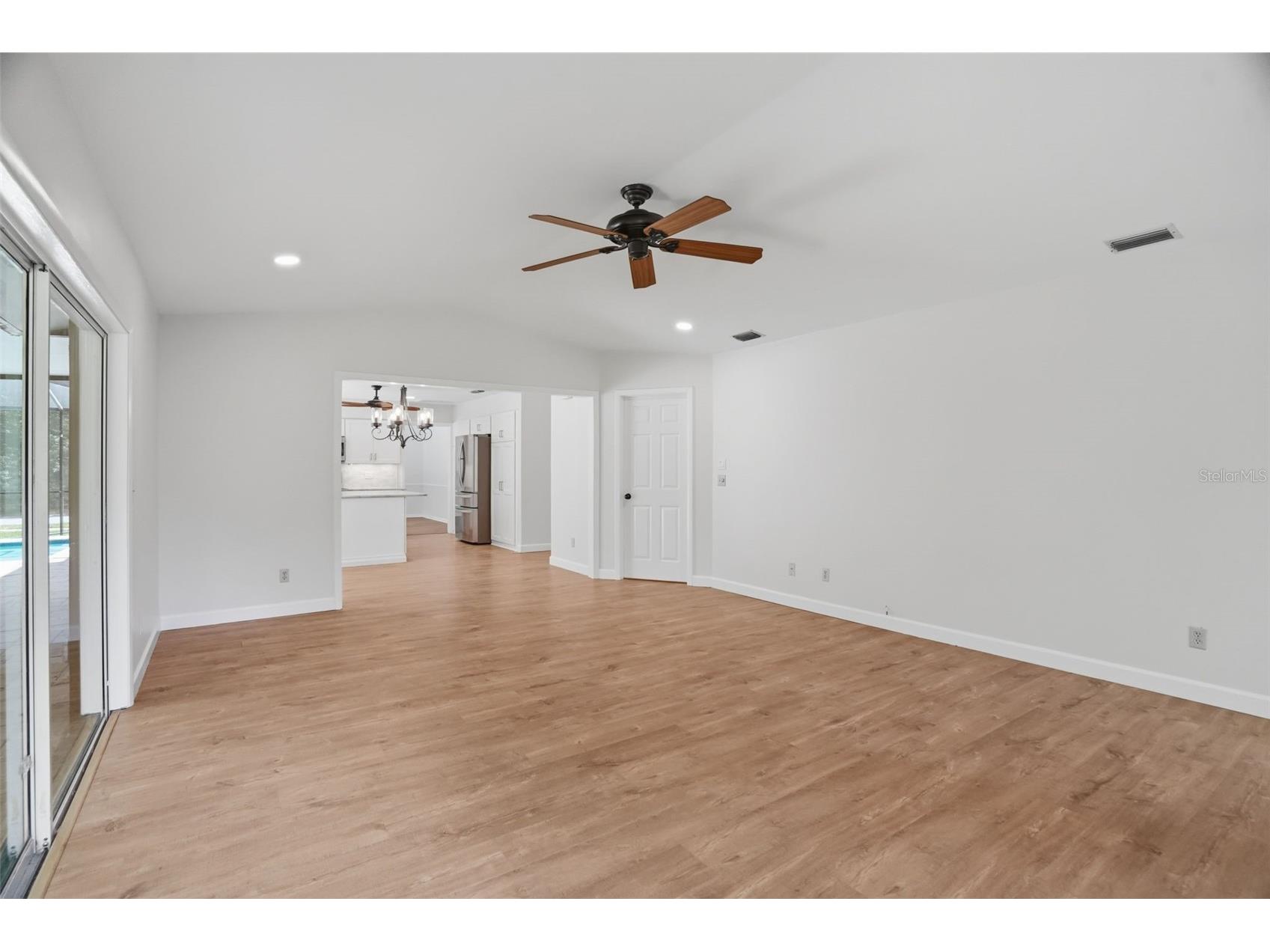 16706 Vallely Drive Tampa FL 33618 TB8512756 image13