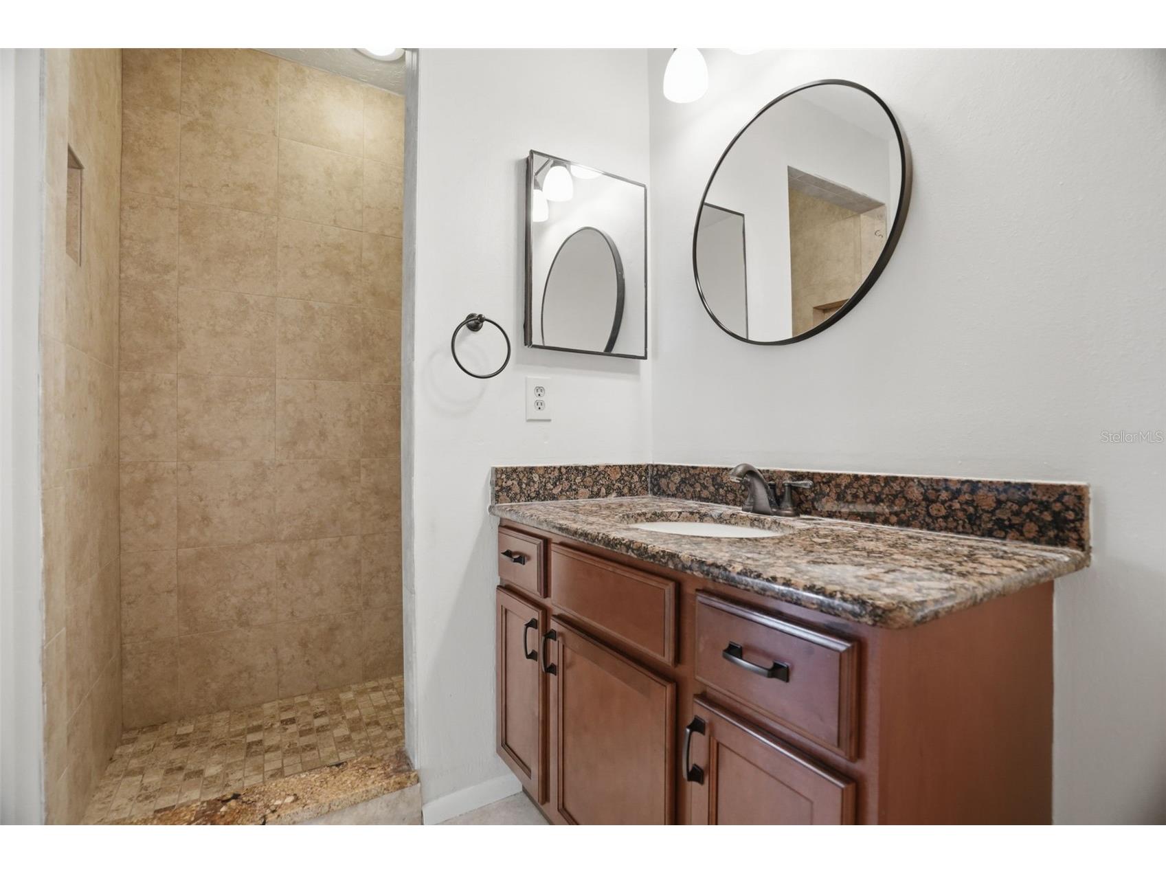 16706 Vallely Drive Tampa FL 33618 TB8512756 image20