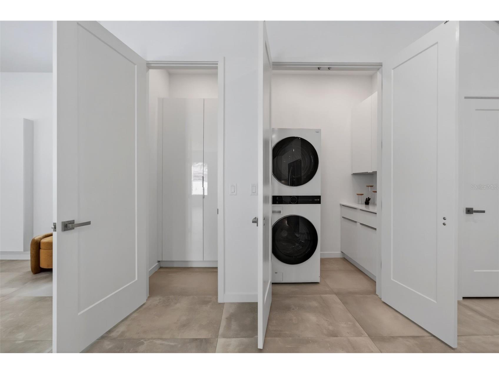 1671 Arlington Street Sarasota FL 34239 A4684899 image16