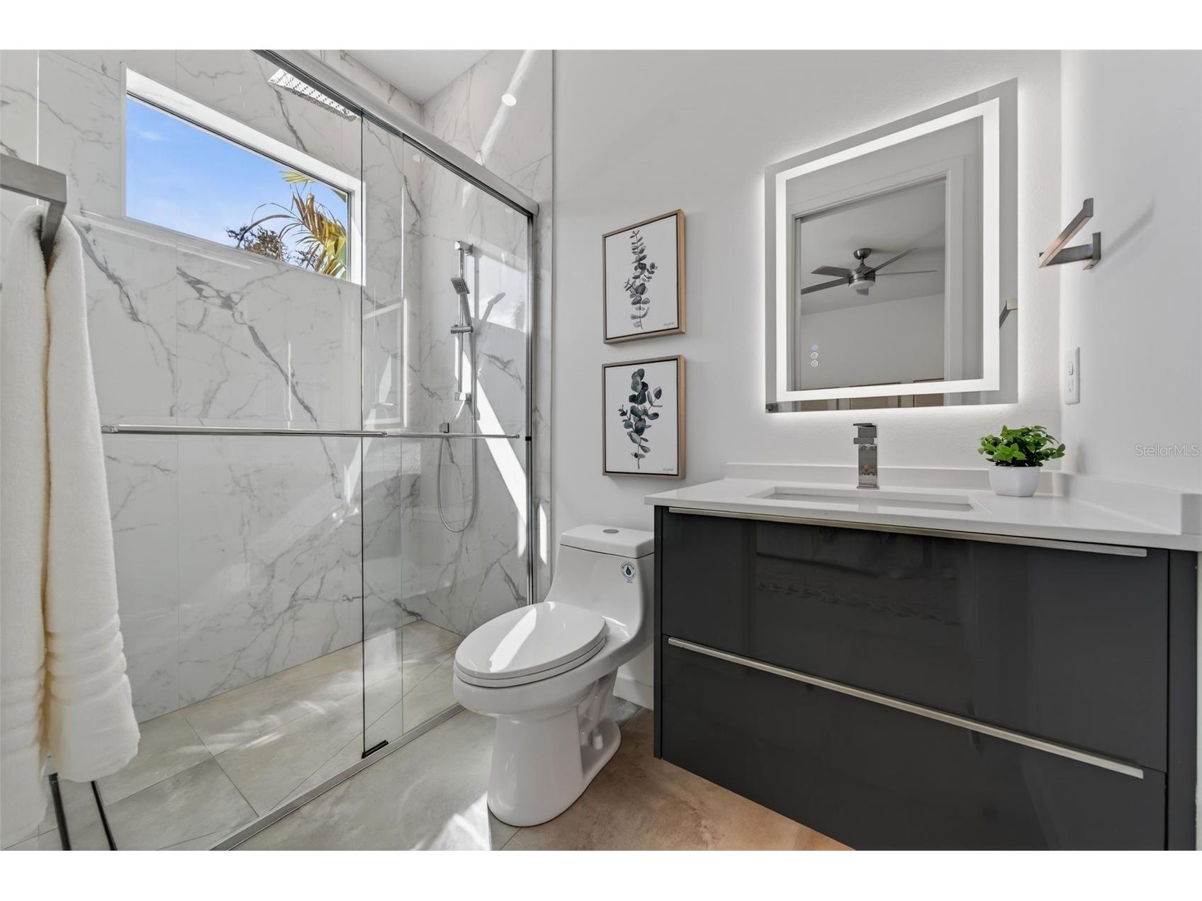 1671 Arlington Street Sarasota FL 34239 A4684899 image18