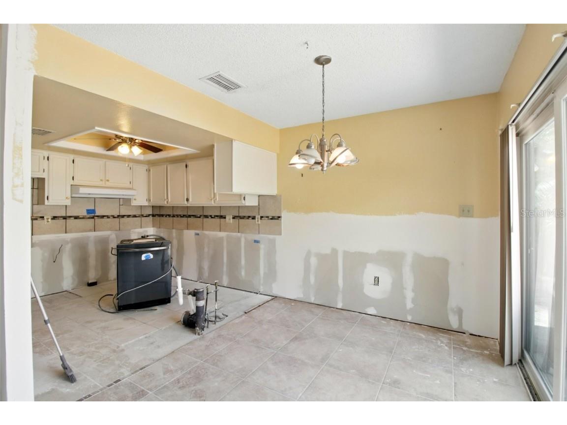 1671 Cape Ann Avenue NE #4 Saint Petersburg FL 33702 TB8378984 image12