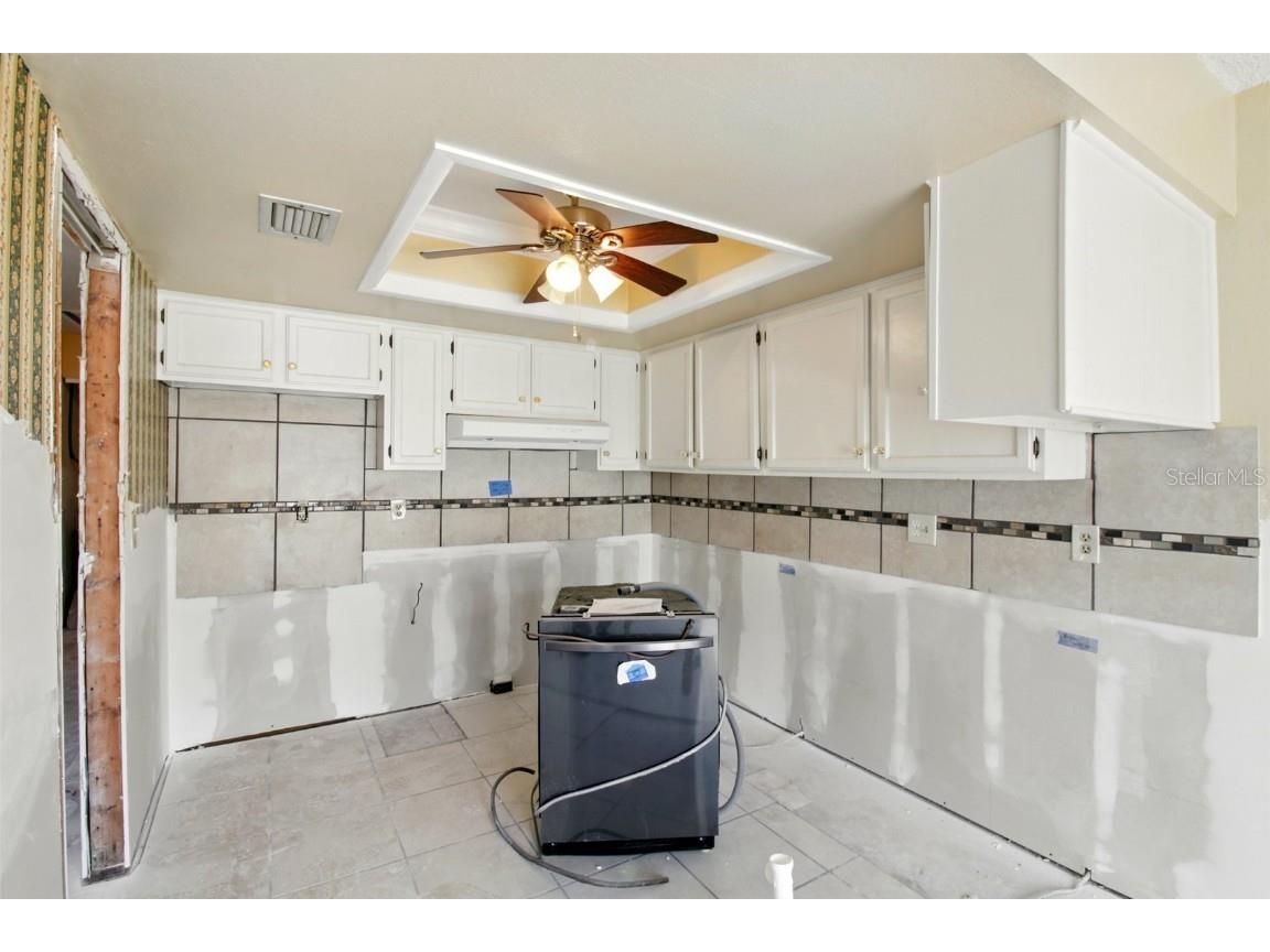 1671 Cape Ann Avenue NE #4 Saint Petersburg FL 33702 TB8378984 image14