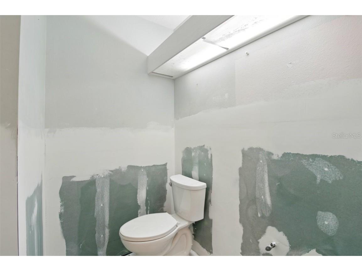 1671 Cape Ann Avenue NE #4 Saint Petersburg FL 33702 TB8378984 image24