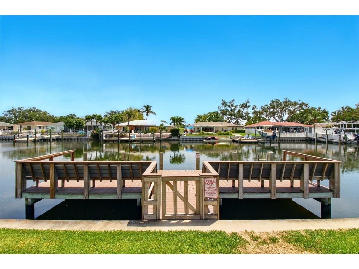 1671 Cape Ann Avenue NE #4 Saint Petersburg FL 33702 TB8378984 image37