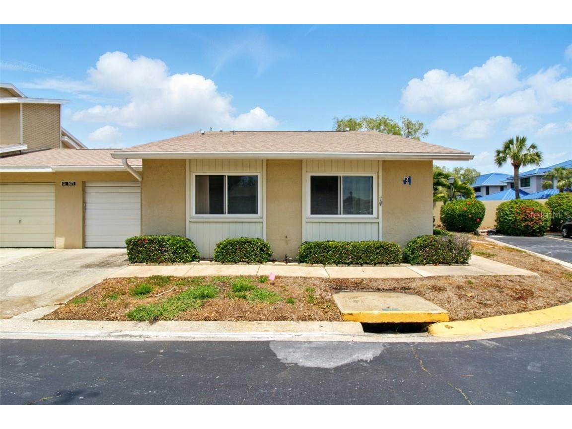 1671 Cape Ann Avenue NE #4 Saint Petersburg FL 33702 TB8378984 image4