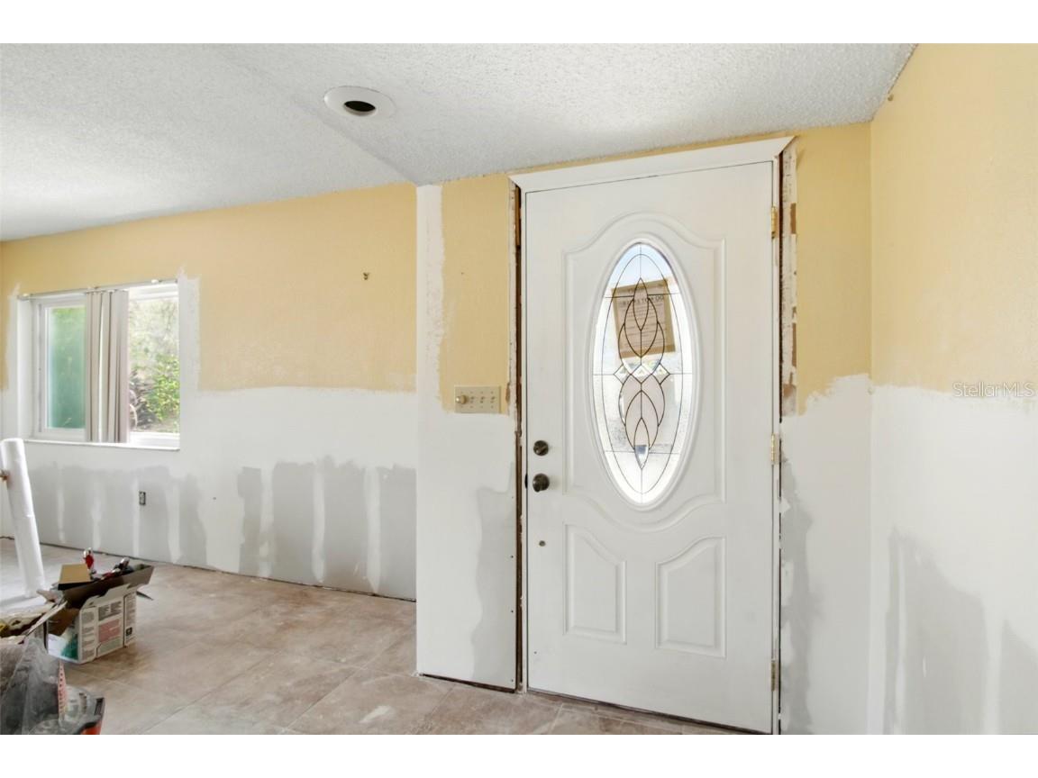 1671 Cape Ann Avenue NE #4 Saint Petersburg FL 33702 TB8378984 image6