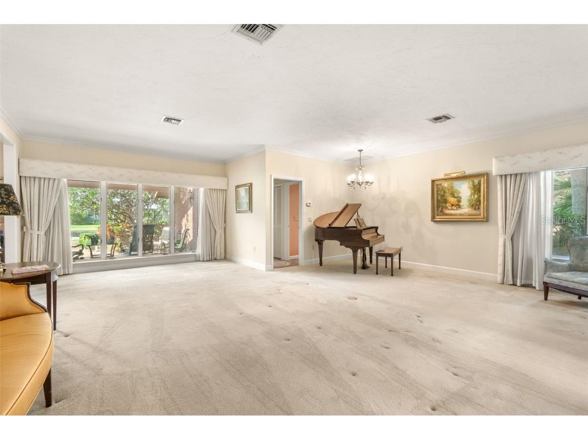 1671 South Drive Sarasota FL 34239 A4653982 image11