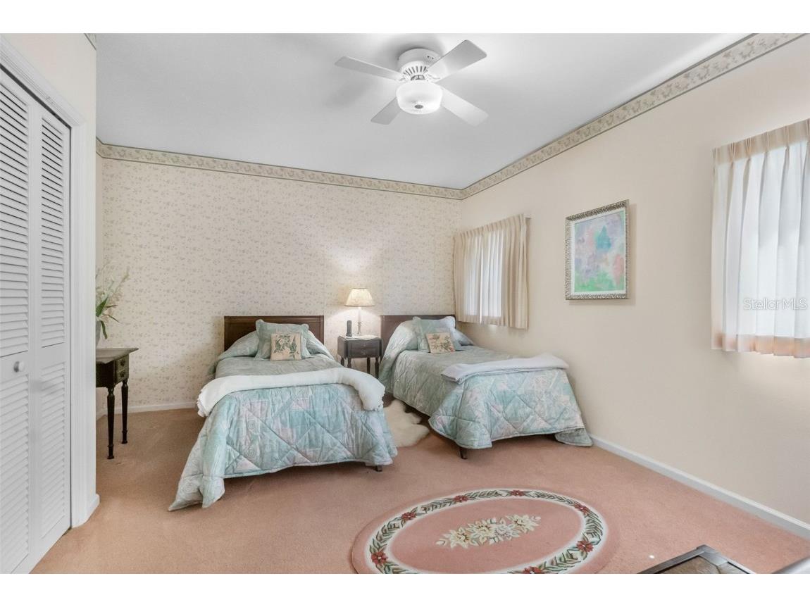 1671 South Drive Sarasota FL 34239 A4653982 image21