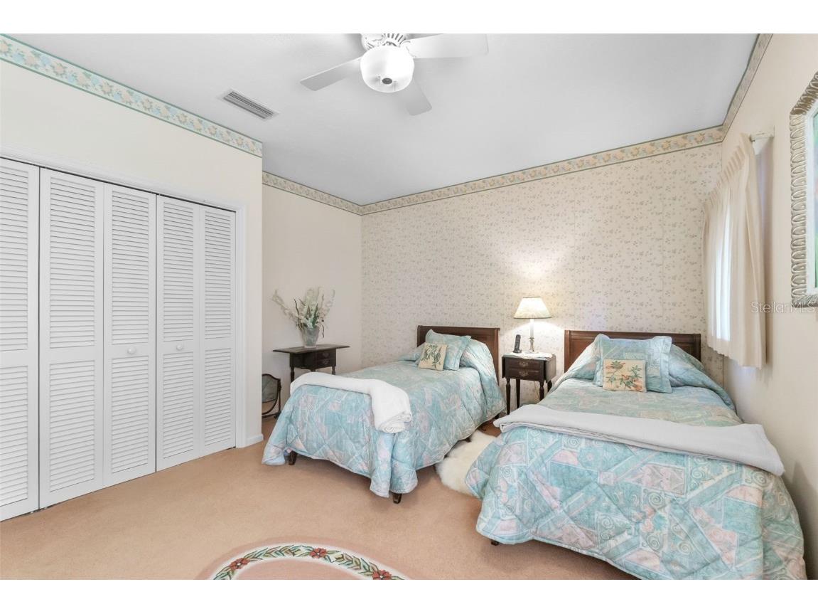 1671 South Drive Sarasota FL 34239 A4653982 image22