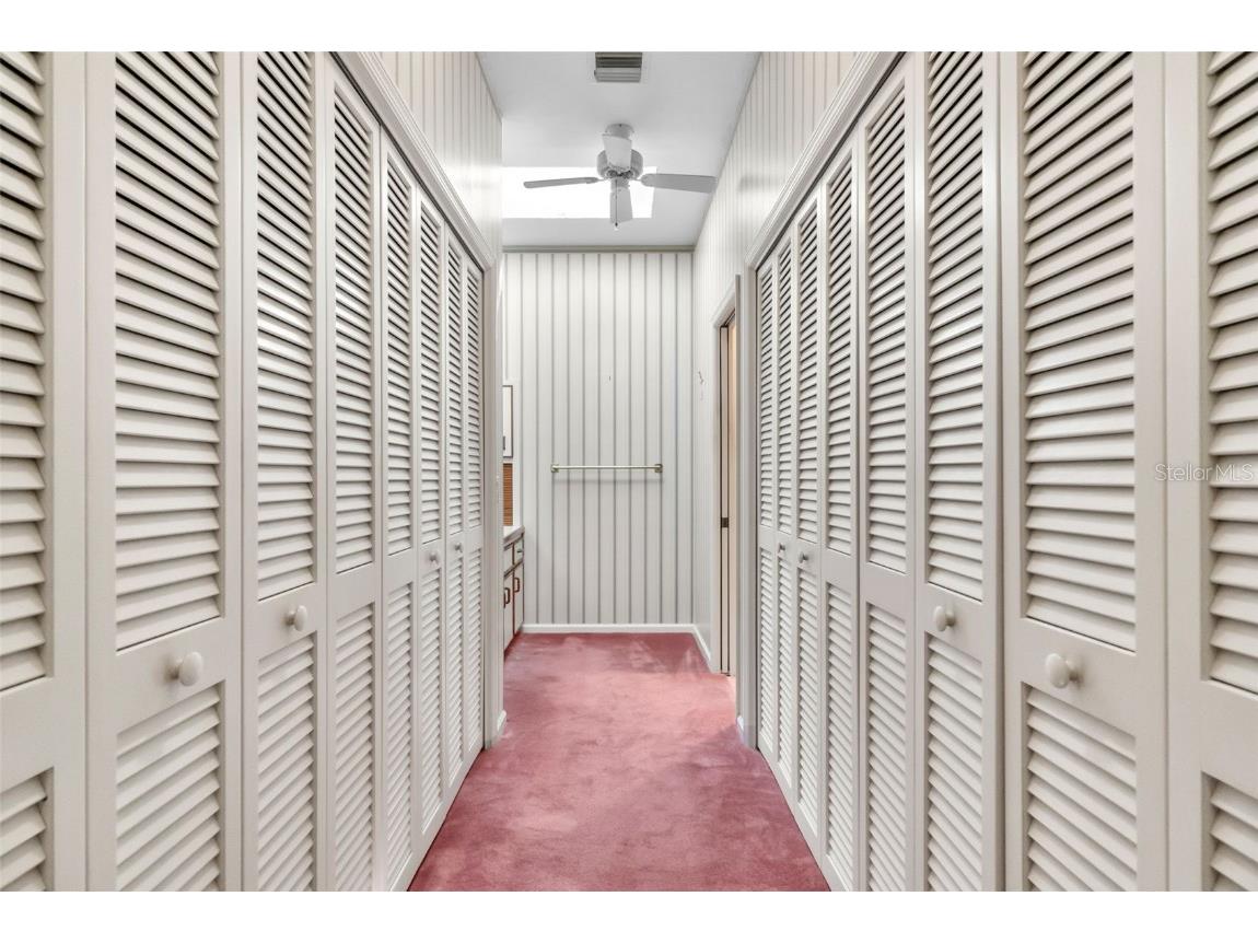 1671 South Drive Sarasota FL 34239 A4653982 image36