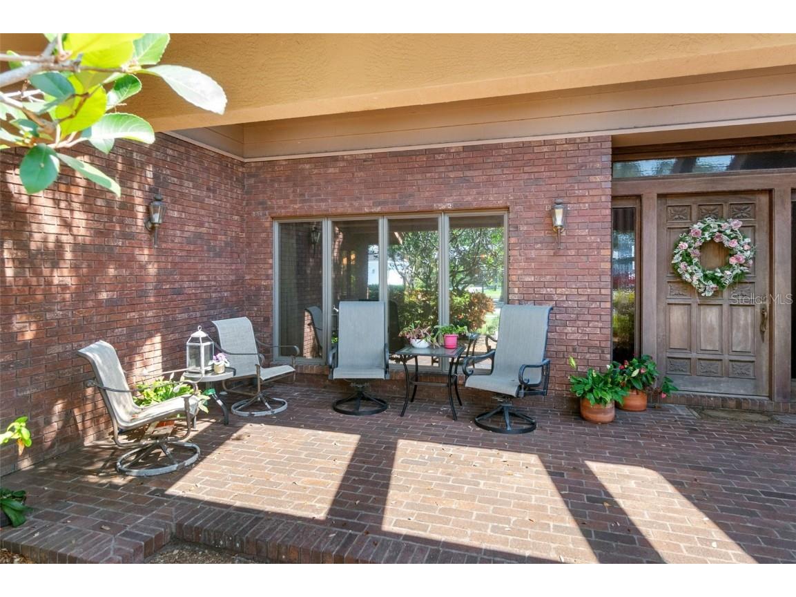 1671 South Drive Sarasota FL 34239 A4653982 image5