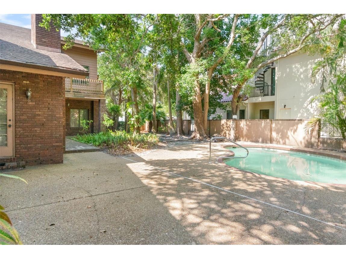 1671 South Drive Sarasota FL 34239 A4653982 image66