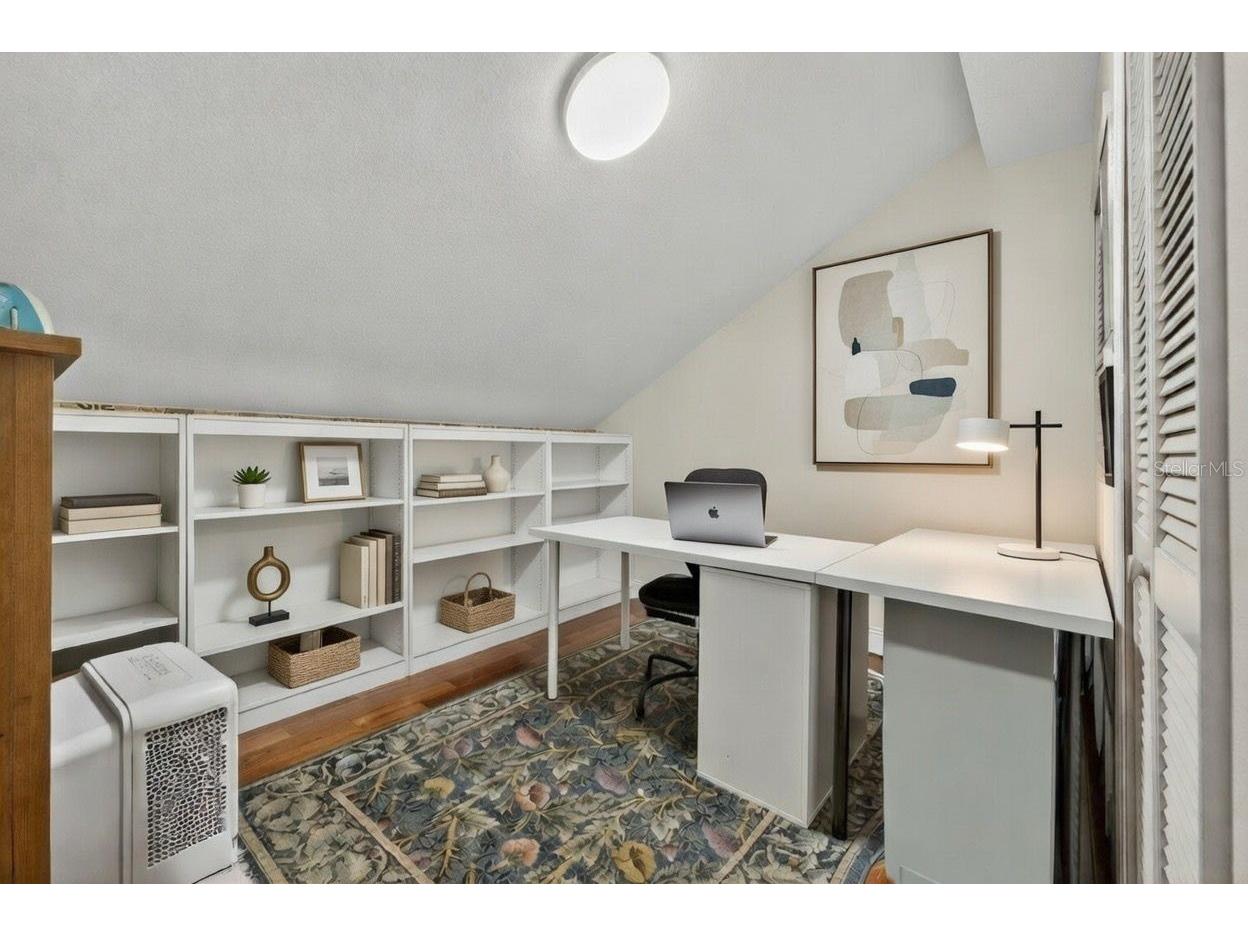 1671 Watermark Circle NE Saint Petersburg FL 33702 TB8473501 image36