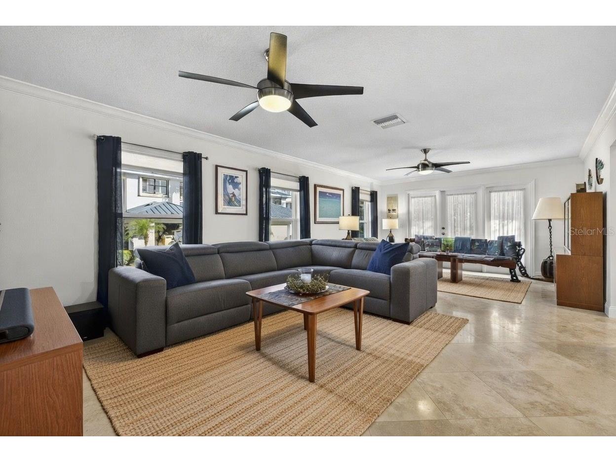 1671 Watermark Circle NE Saint Petersburg FL 33702 TB8473501 image9