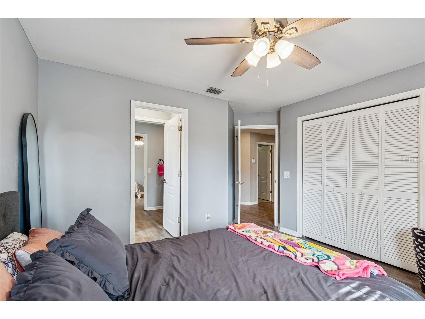 16711 Longleat Drive Lutz FL 33549 TB8476216 image43