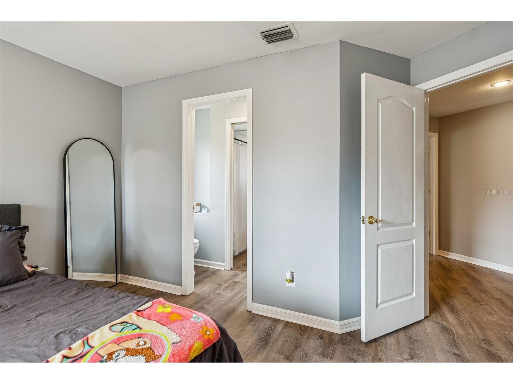 16711 Longleat Drive Lutz FL 33549 TB8476216 image44