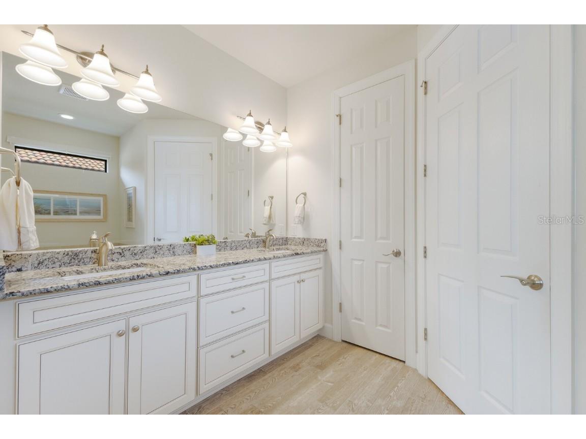 16719 Ellsworth Avenue Bradenton FL 34202 A4644063 image22