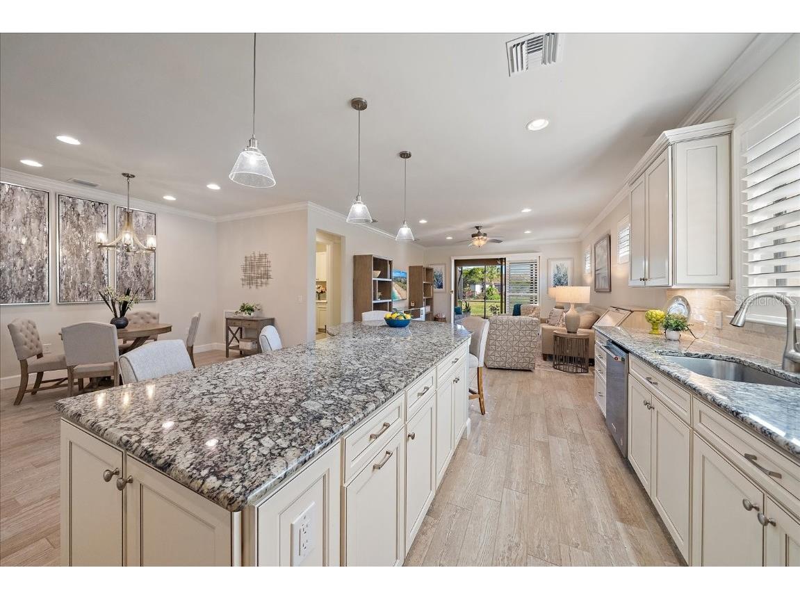 16719 Ellsworth Avenue Bradenton FL 34202 A4677388 image10