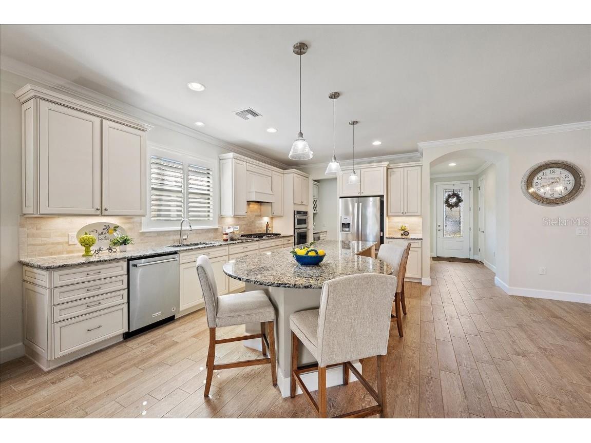 16719 Ellsworth Avenue Bradenton FL 34202 A4677388 image5