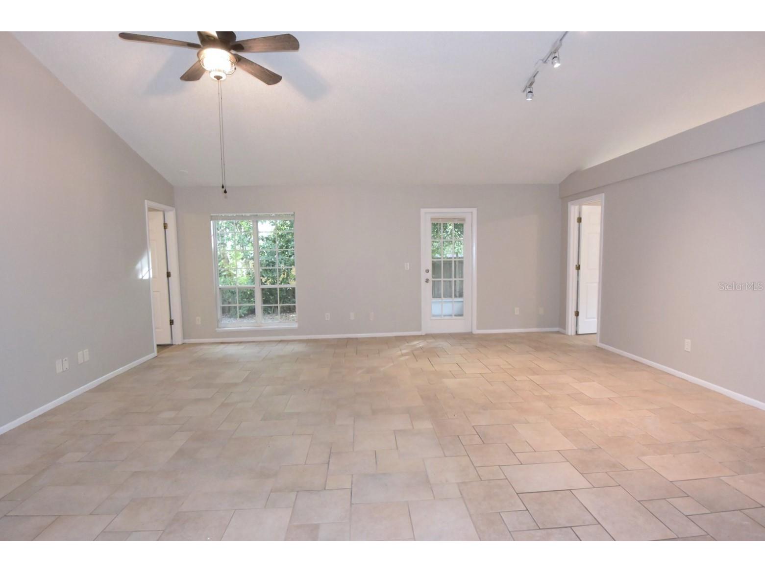 1672 Countrywood Street Tarpon Springs FL 34689 W7886211 image8