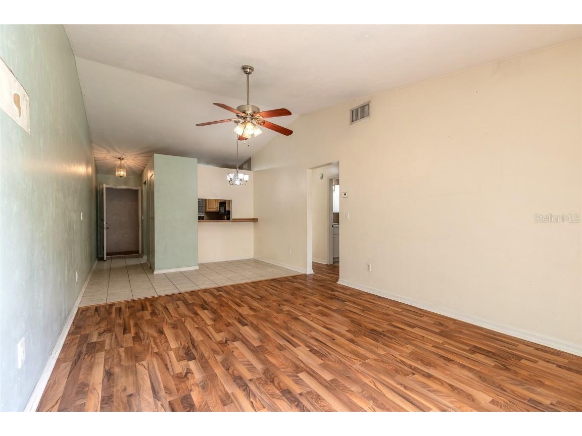 1672 Espanola Avenue Daytona Beach FL 32117 O6359347 image14