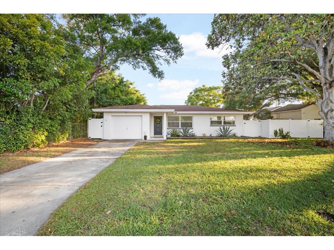 1672 Grove Street Clearwater FL 33755 U8250244 image1